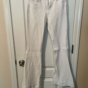 Judy Blue white flare jeans. Size 3/26.
